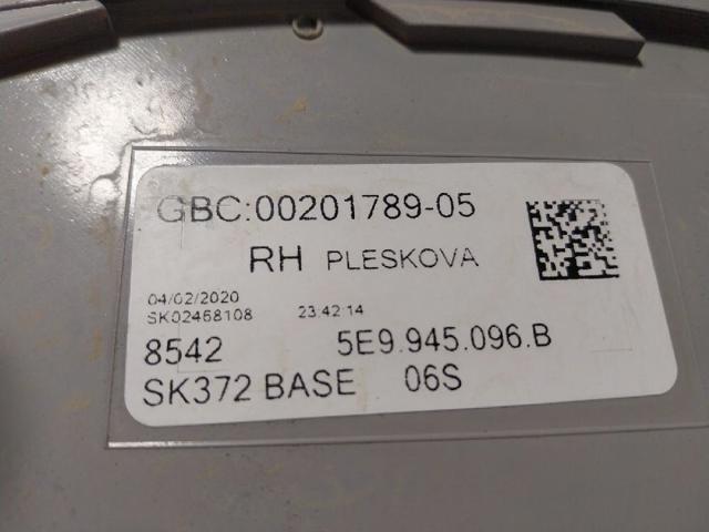 5E9945112B VAG Фонарь задний правый купить в Харьков