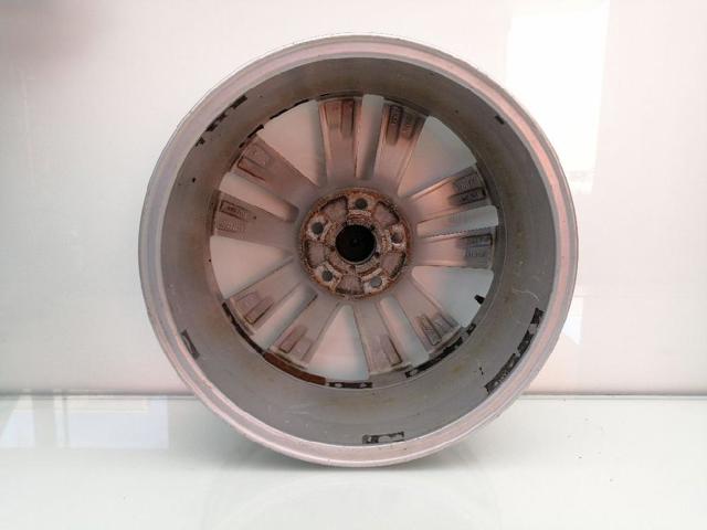 VAG 5F0601025M8Z8 Диски колесные в наличии Тернополь