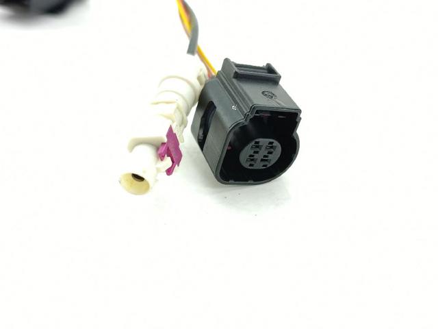 5F0807210 VAG Корпус камеры заднего вида купить в Чернигов