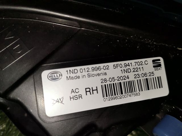 VAG 5F0941702C Фара противотуманная правая в наличии Черкассы