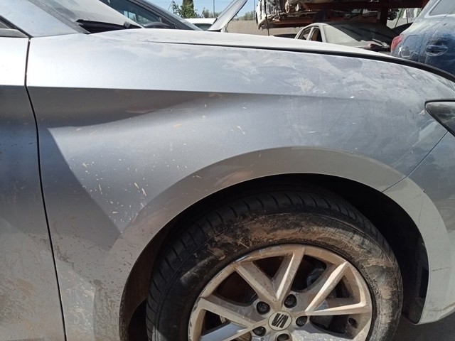 Pára-lama dianteiro direito 5FA821022 VAG