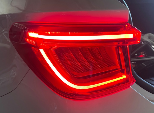 VAG 5FA945207C Фонарь задний левый внешний в наличии Сумы