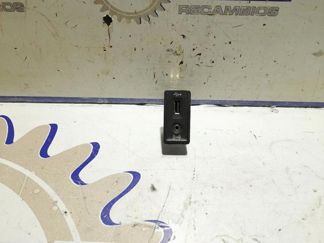 5G0035222E USB-разветвитель купить Украина