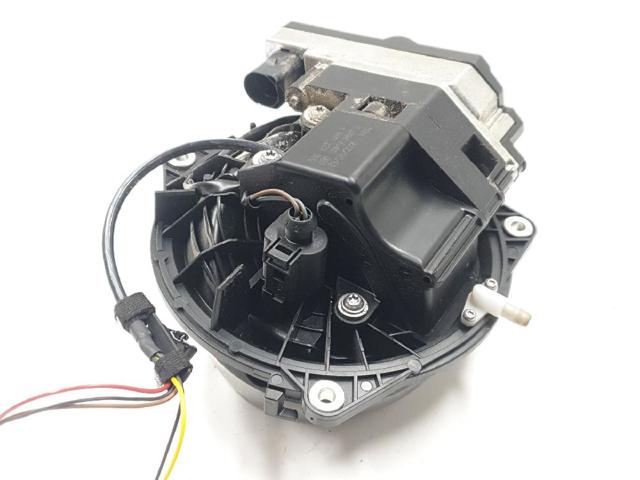 VAG 5G0827469F Ручка крышки багажника (двери 3/5-й задней) наружная в наличии Черновцы