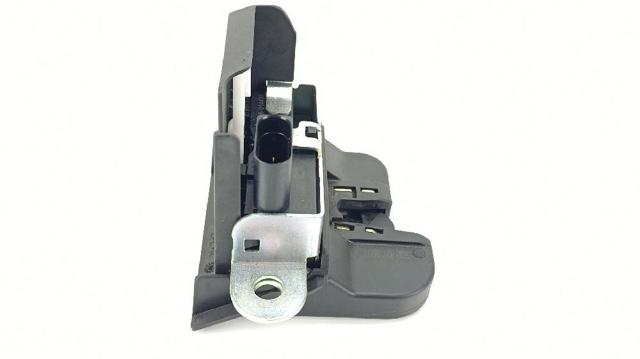 VAG 5G0827505C Замок багажника в наличии Черновцы