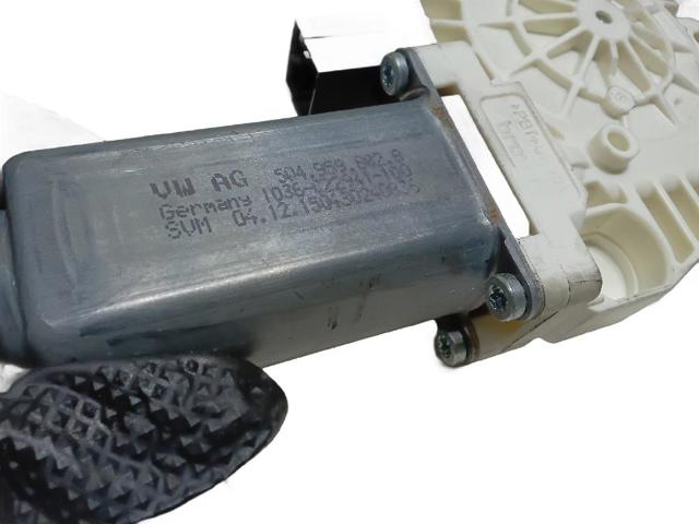 VAG 5G0839040 в наличии Киев