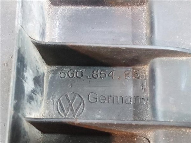 5G0854858 VAG Брызговик задний правый купить в Черновцы