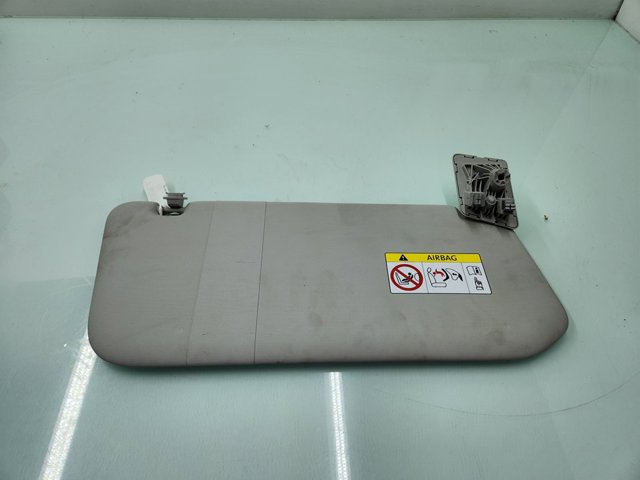 VAG 5G0857561B в наличии Запорожье