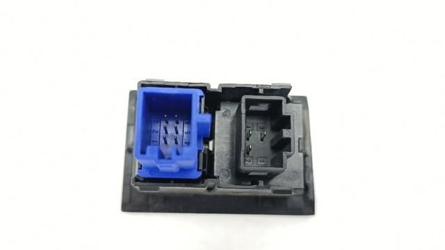 VAG 5G0953509A Кнопка аварийки в наличии Хмельницкий