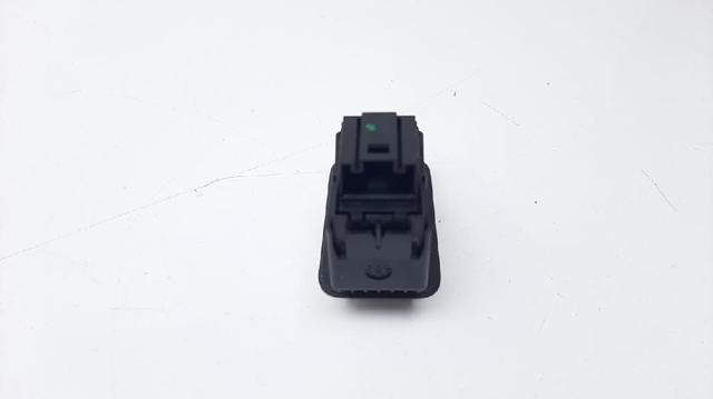 5G0959855J Кнопка включения мотора стеклоподъемника передняя правая купить Сумы