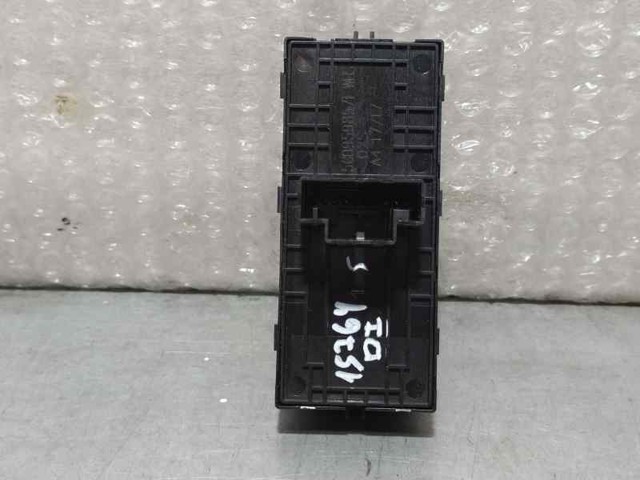 5G0959857F Кнопочный блок управления стеклоподъемником передний левый купить Одесса
