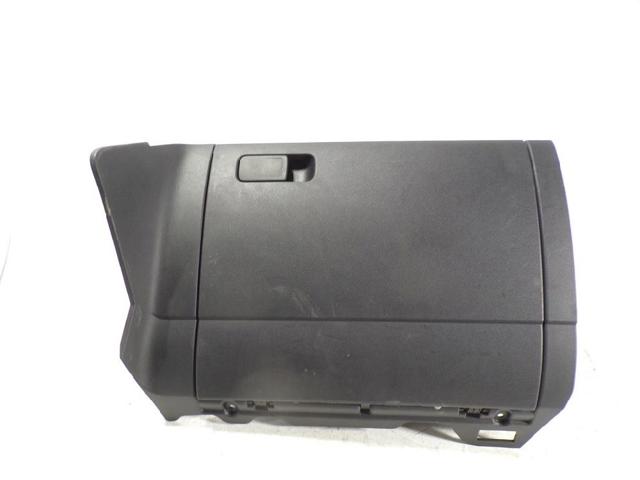 5G1857114G82V Ящик перчаточный (бардачок) купить Хмельницкий