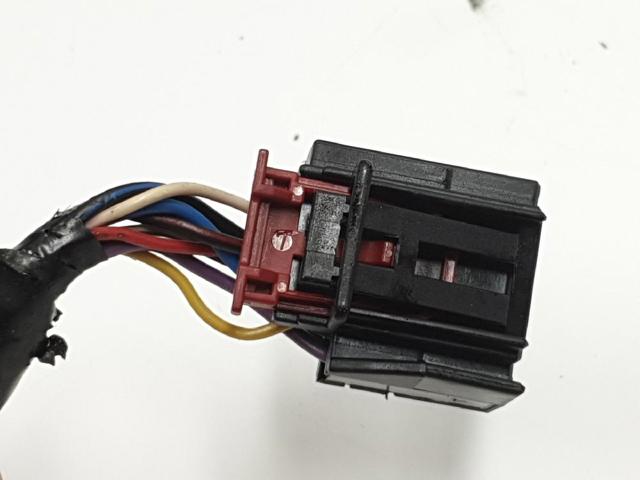 5G1857507BT VAG Корпус зеркала заднего вида левого (внутрення часть) купить в Винница