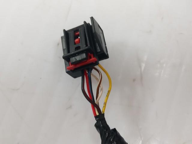 VAG 5G1857507DQ9B9 Корпус зеркала заднего вида левого (внутрення часть) в наличии Тернополь