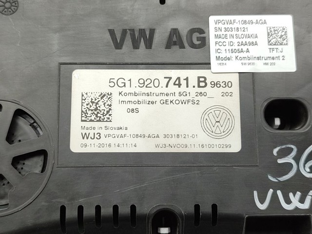 VAG 5G1920741B Приборная доска (щиток приборов) в наличии Сумы