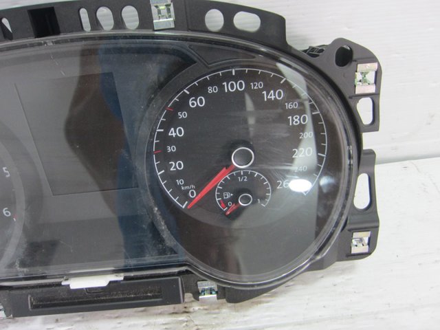 VAG 5G1920741D Приборная доска (щиток приборов) в наличии Павлоград
