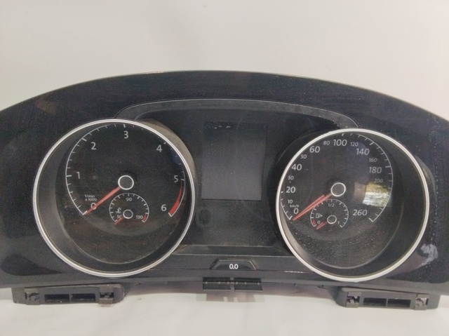 5G1920751B VAG Приборная доска (щиток приборов) купить в Николаев