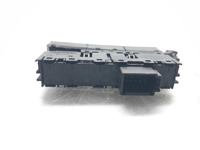 5G1927238E Блок кнопок центральной консоли купить Николаев