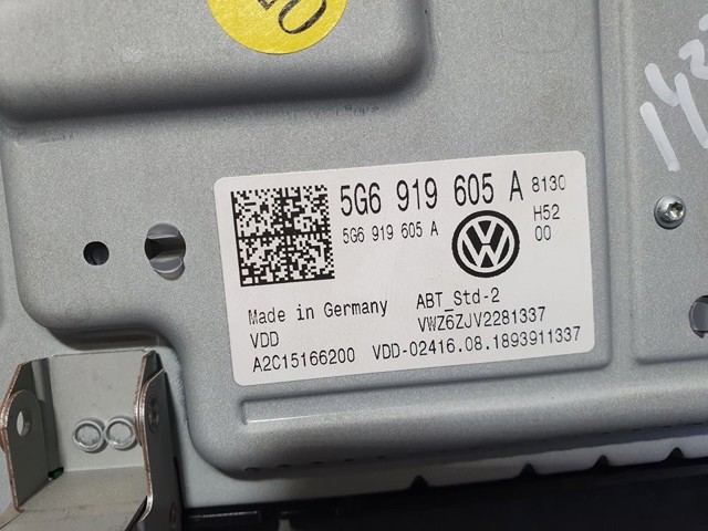 5G6919605A Магнитола (радио AM/FM) купить Николаев