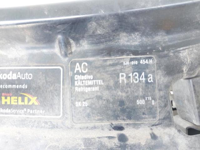 5J0805591 Рамка радиатора купить Одесса