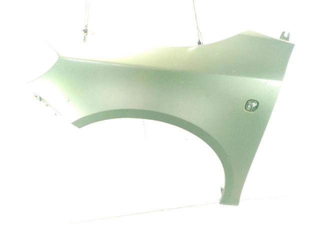 Pára-lama dianteiro esquerdo Skoda Fabia 2 5J2, 542, 572, 582