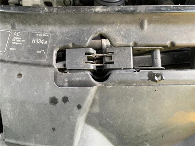 VAG 5J0823509 Замок капота в наличии Украина