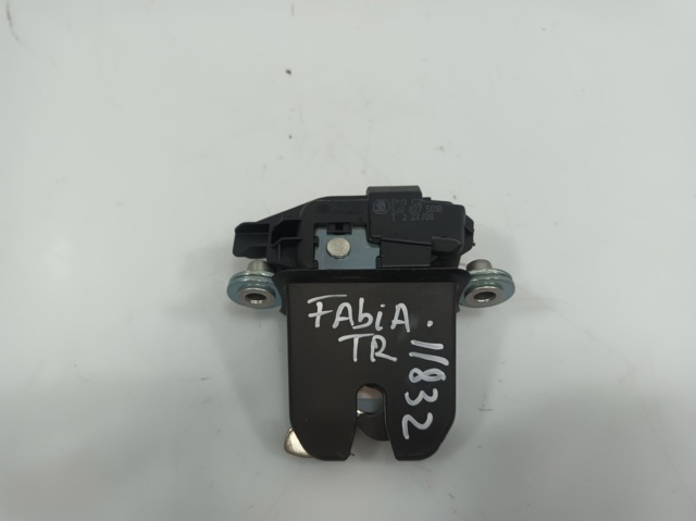 Fecho de tampa de porta-malas (de 3ª/5ª porta traseira) 5J0827501B VAG