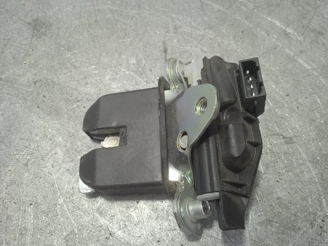 Fecho de tampa de porta-malas (de 3ª/5ª porta traseira) 5J0827501D VAG