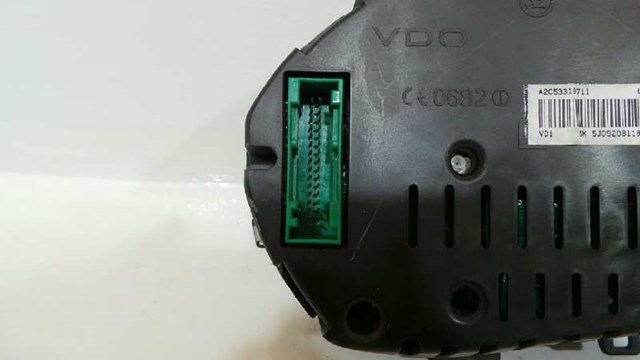 VAG 5J0920811B Панель приборов в наличии Полтава
