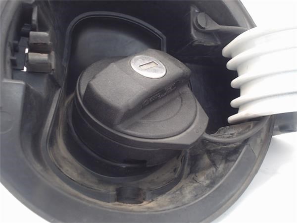 Alcapão do tanque de combustível Skoda Fabia 2 5J2, 542, 572, 582