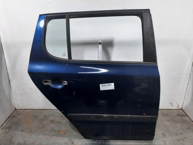 Porta traseira direita 5J6833052 VAG/Skoda