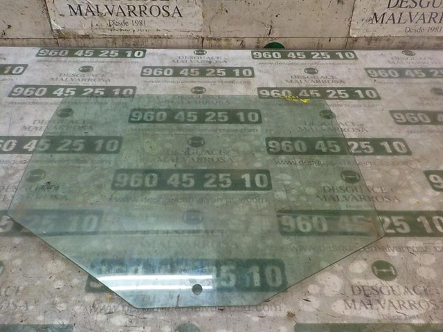 5J6845206K VAG Стекло двери задней правой купить в Одесса