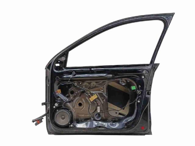 VAG 5JA831052C Дверь передняя правая в наличии Киев