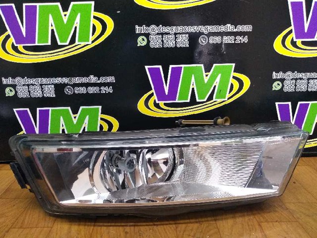 VAG 5JA941702 Фара противотуманная правая в наличии Ирпень