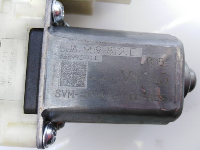 VAG 5JA959812E Мотор стеклоподъемника двери передней правой в наличии Житомир