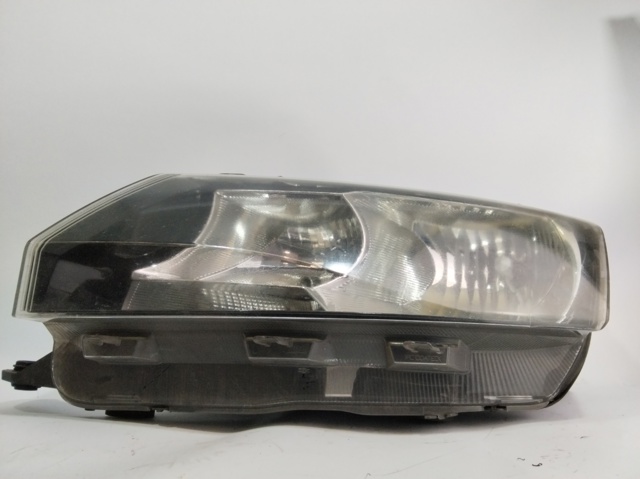 5JB941015 VAG Левая фара купить в Ирпень