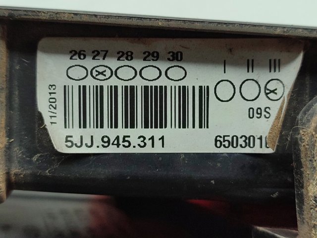 5JJ945095A VAG