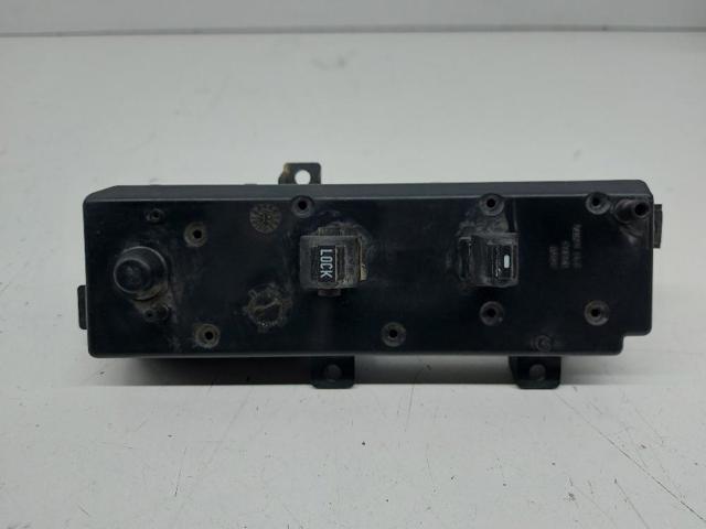 CHRYSLER 5JM63DX9AA в наличии Ужгород