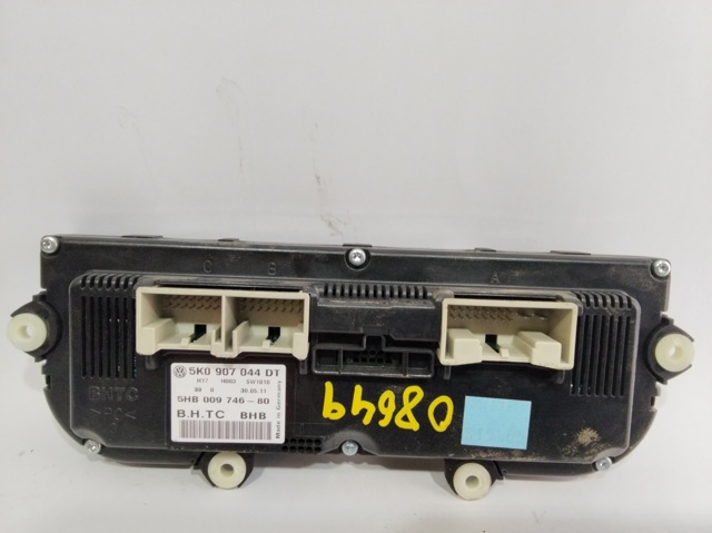 Unidade de controlo dos modos de aquecimento/condicionamento Volkswagen Tiguan 1 5N1, 5N2