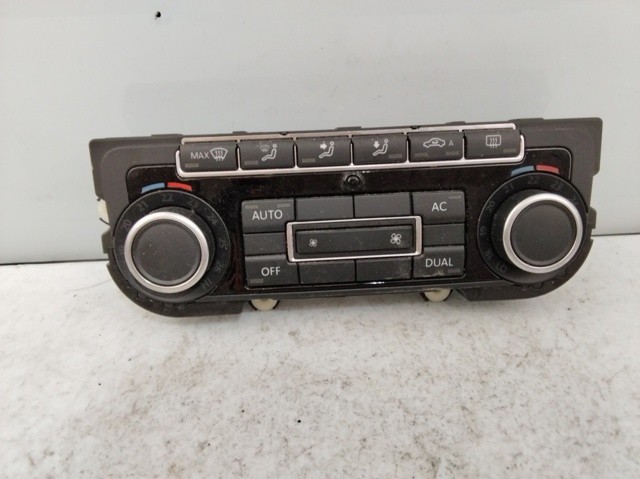 Unidade de controlo dos modos de aquecimento/condicionamento Volkswagen Tiguan 1 5N1, 5N2