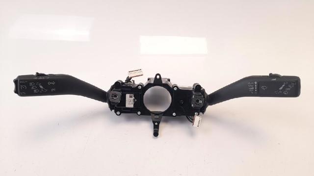 Comutador instalado na coluna da direção, montado 5K0953502M VAG