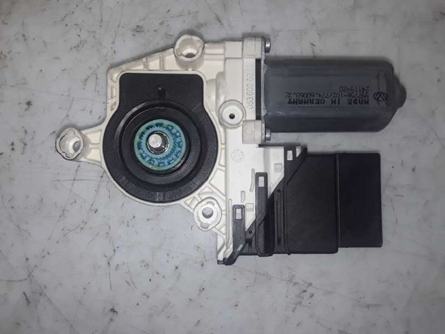5K0959704C VAG Мотор стеклоподъемника двери задней правой купить в Каменское