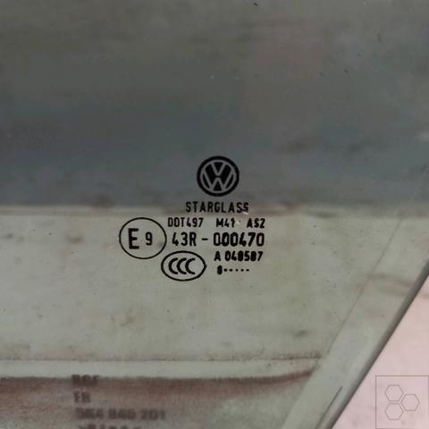 VAG 5K4845201B Стекло двери передней левой в наличии Полтава