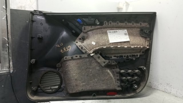 VAG 5K4867011 Обшивка (облицовка) внутренняя двери передней левой в наличии Ужгород