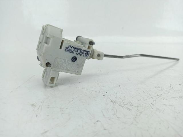 VAG 5K6810773A Замок открывания лючка бензобака в наличии Каменское