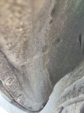 VAG 5L0809957 Подкрылок передний левый в наличии Житомир