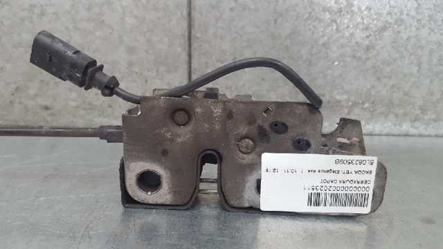 VAG 5L0823509B Замок капота в наличии Сумы