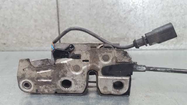 5L0823509B Замок капота купить Запорожье