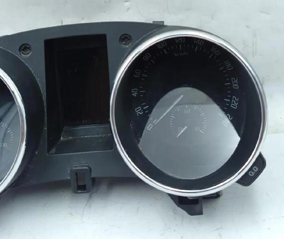 5L0920840H Приборная доска (щиток приборов) купить Ровно