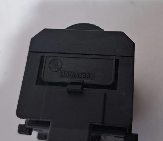 5L0941333 VAG купить в Черкассы